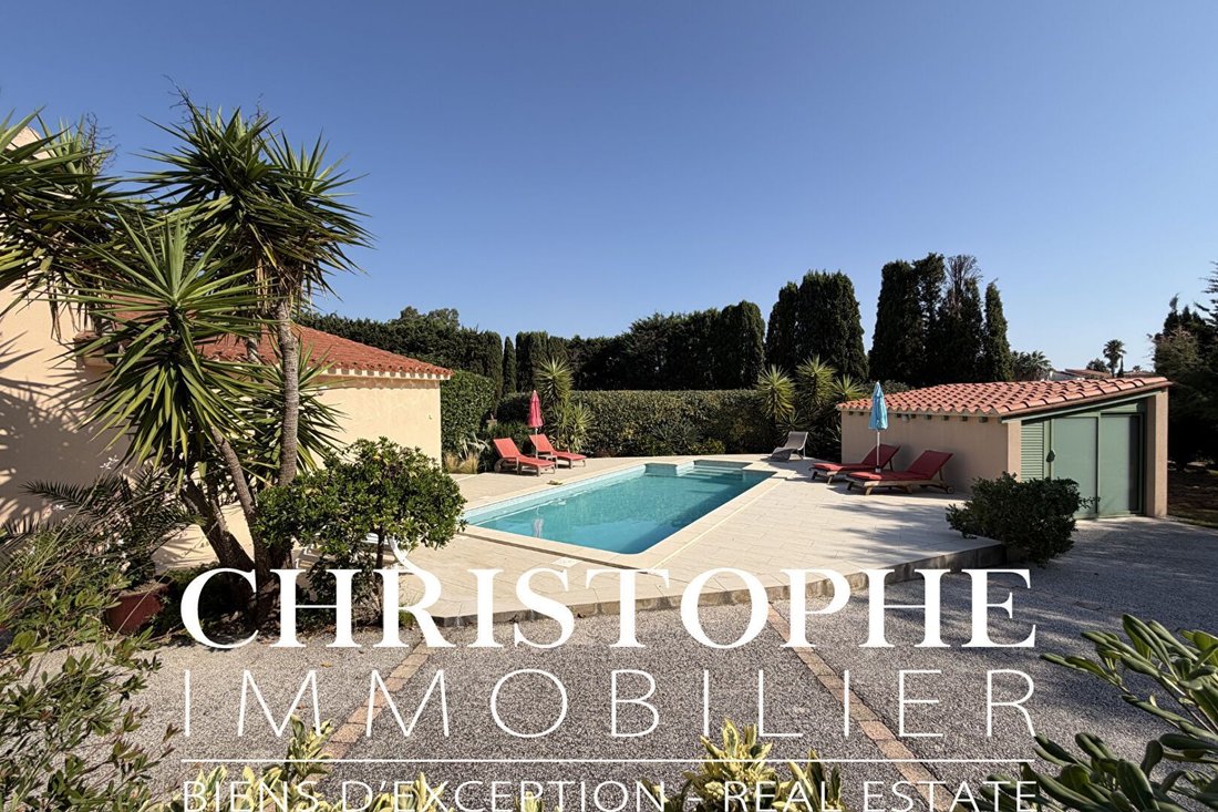 Villa in Saint-Cyprien, Occitania, France 5 - 18459399