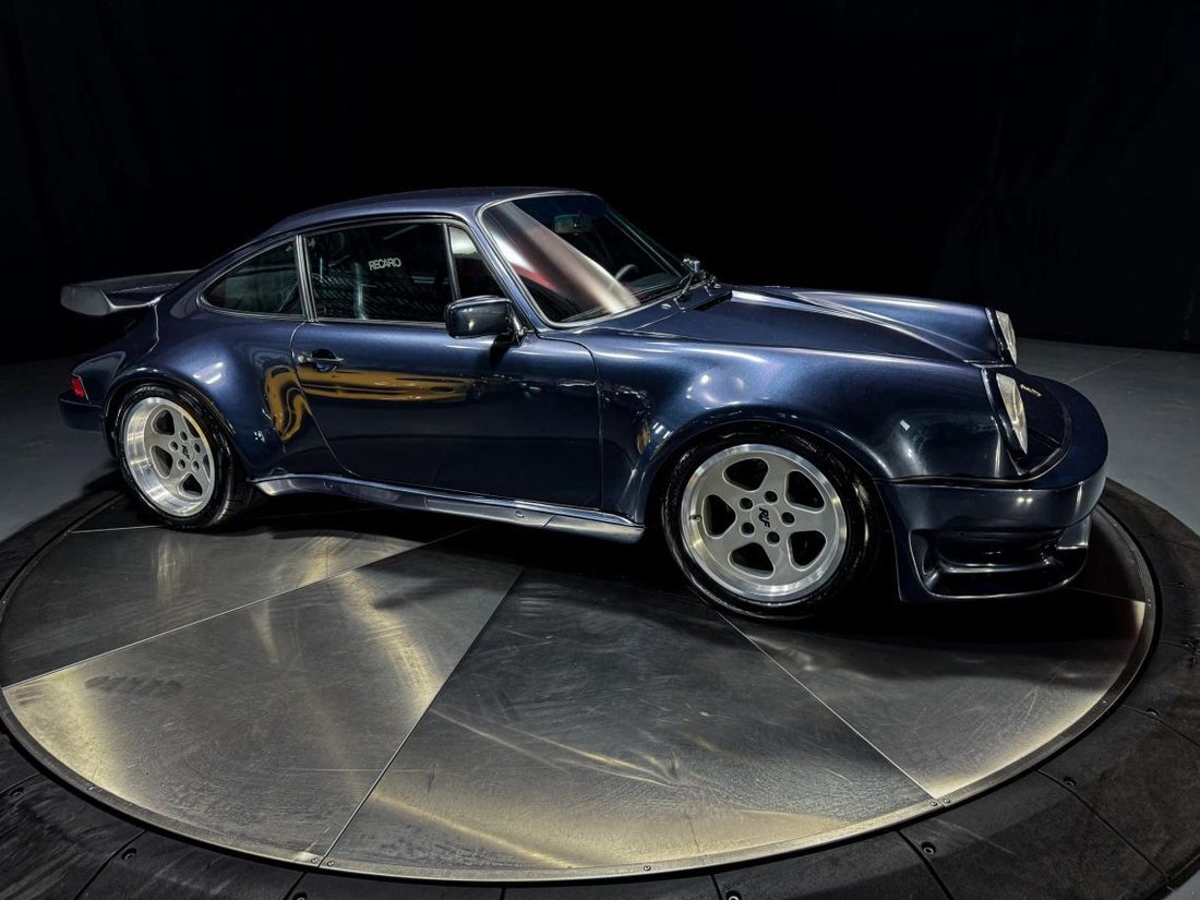 Coupe in Boca Raton, FL, United States 2 - 18464838