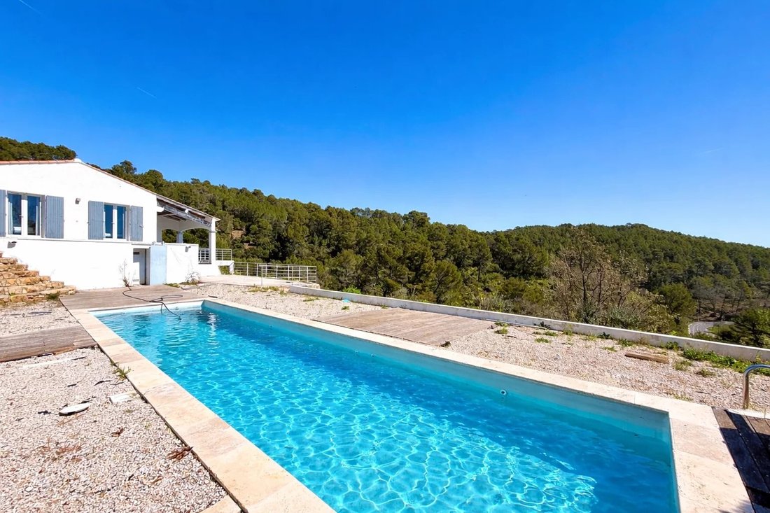 House in Vaugines-Les Faisses-Peyrard, Draguignan, France 1 - 18455529