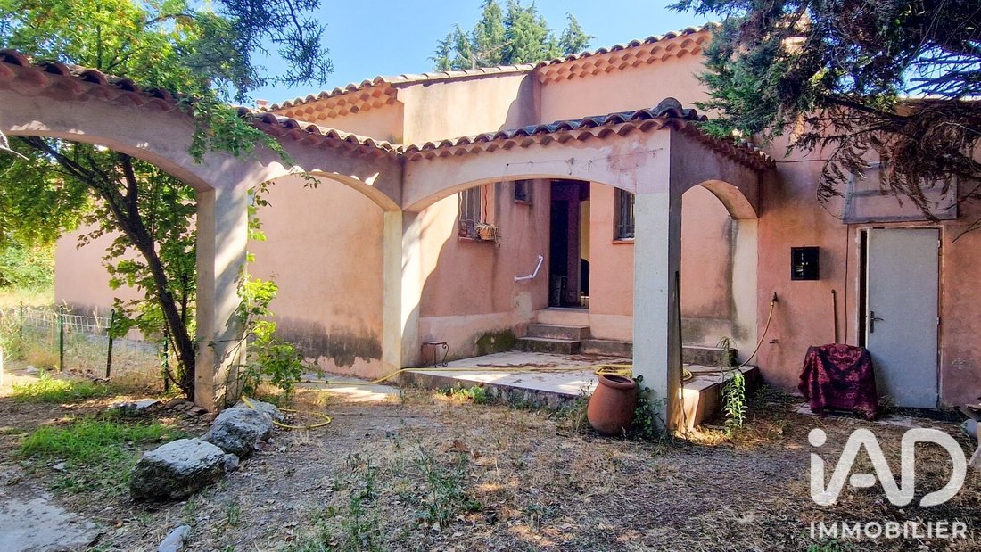Casa a Est, Plan-de-Cuques, Francia 1 - 18461722