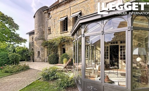 House in Us, Ile-de-France, France 1