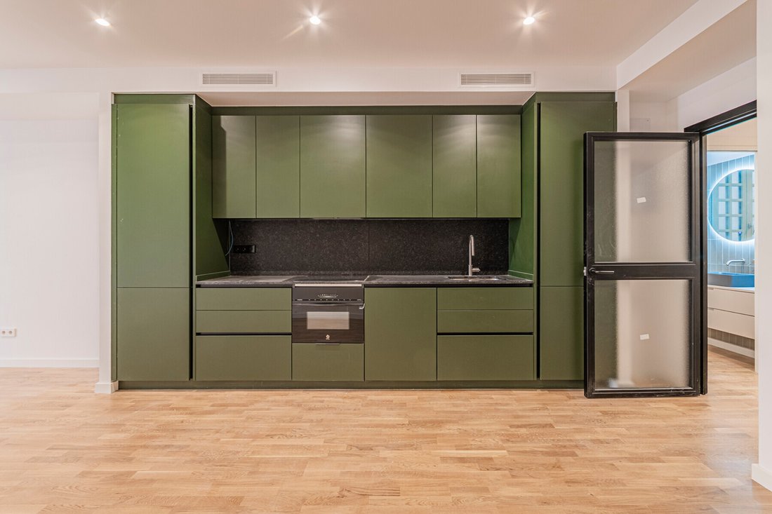 Apartment in Ciutat Vella, Barcelona, Spain 2 - 18471356