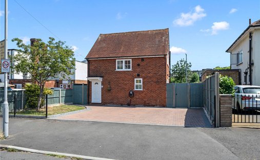 House in Malden, Royal Borough of Kingston upon Thames, England 1