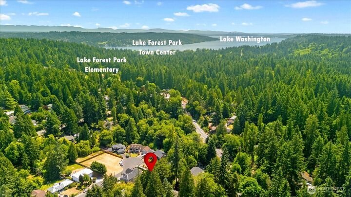 House in Lake Forest Park, Washington, United States 2 - 18465135