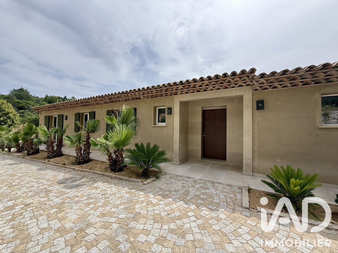 House in La Garde-Freinet, Provence-Alpes-Côte d'Azur, France 2 - 18461771