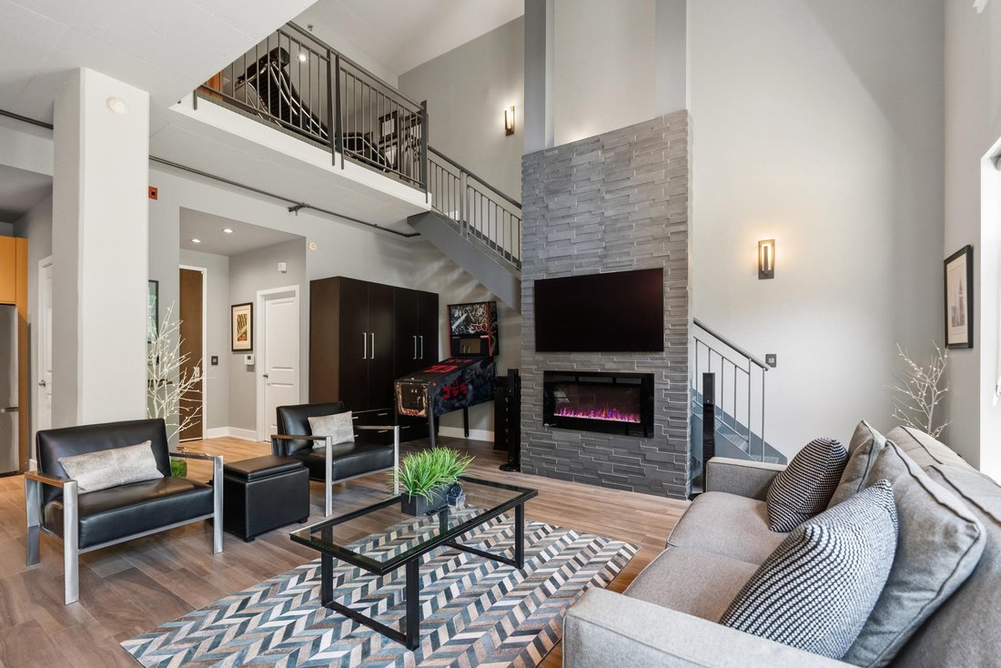 Condo in Alexandria, Virginia, United States 5 - 18472276