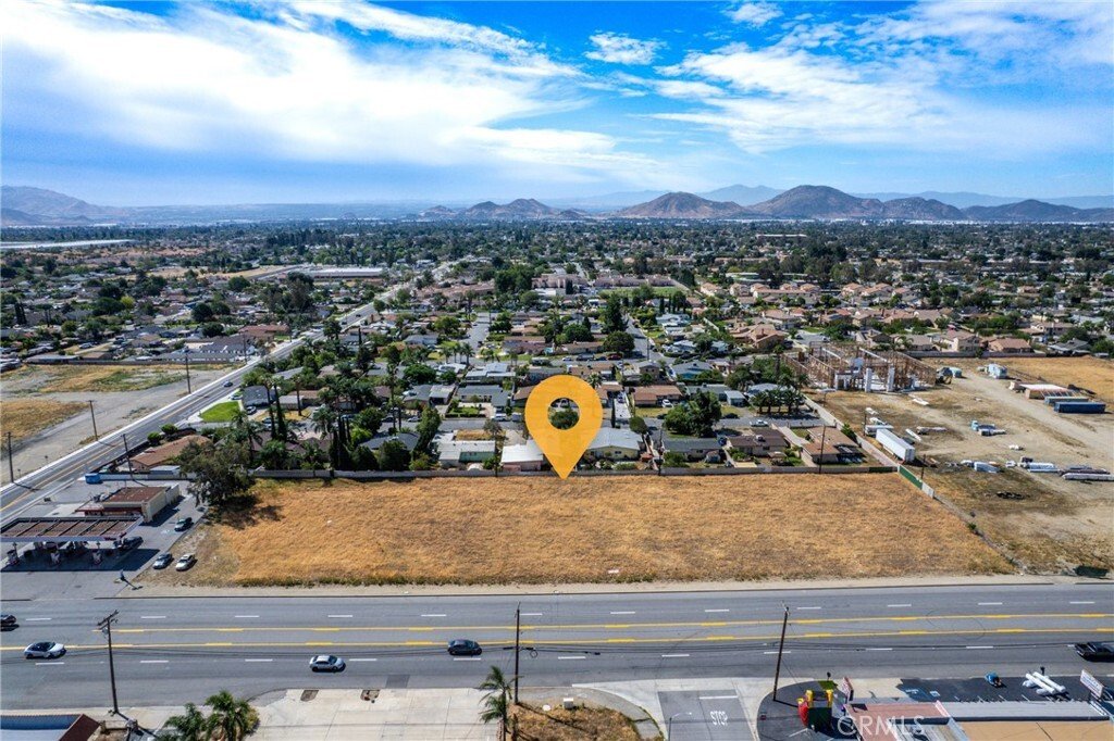 Land in Fontana, California, United States 5 - 17573781