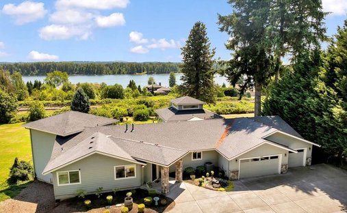House in Vancouver, Washington, United States 1
