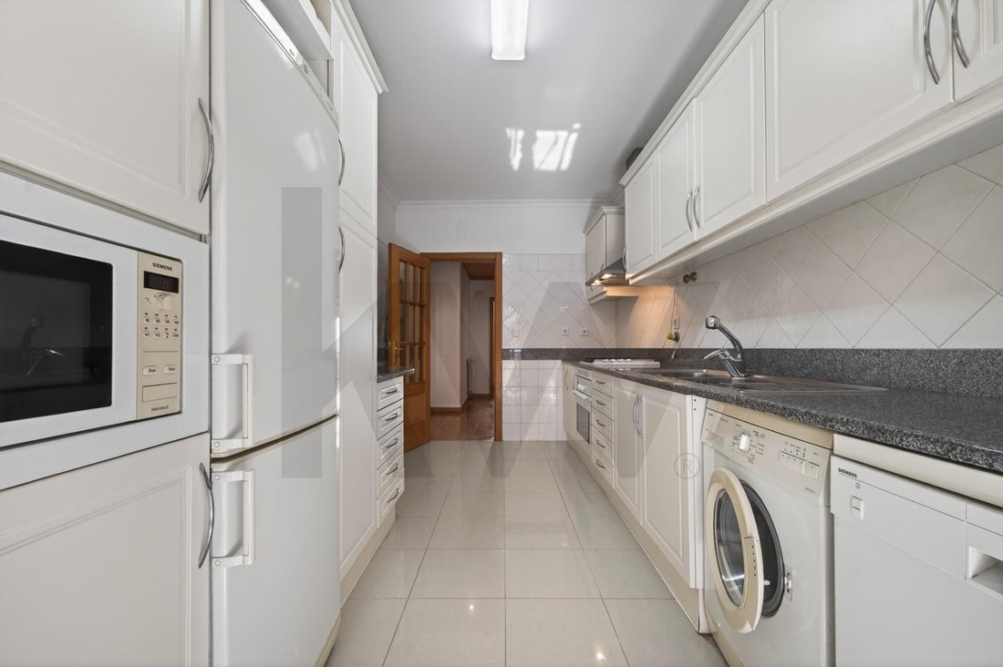 Apartment in Oeiras e Sao Juliao da Barra, Paco de Arcos e Caxias, Lisbon, Portugal 3 - 18466324