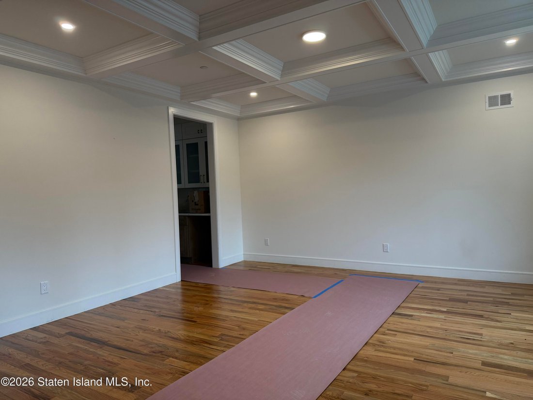 House in New York, New York, United States 2 - 17621788