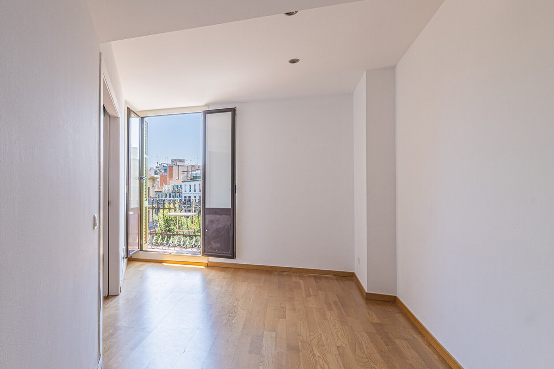 Apartment in Eixample, Barcelona, Spain 4 - 18472442