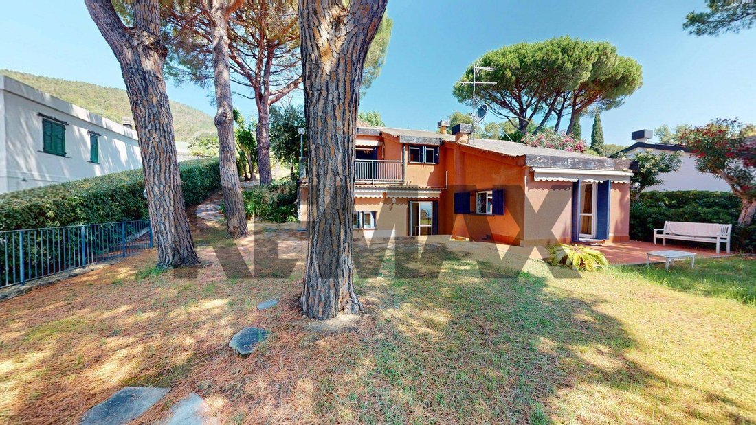 Villa in Piani d'Invrea, Varazze, Liguria 1 - 18464894