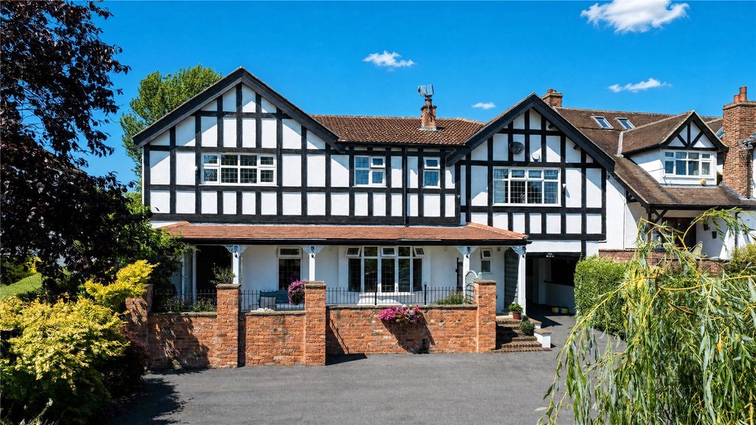 House in Bramhope, England 1 - 18466144
