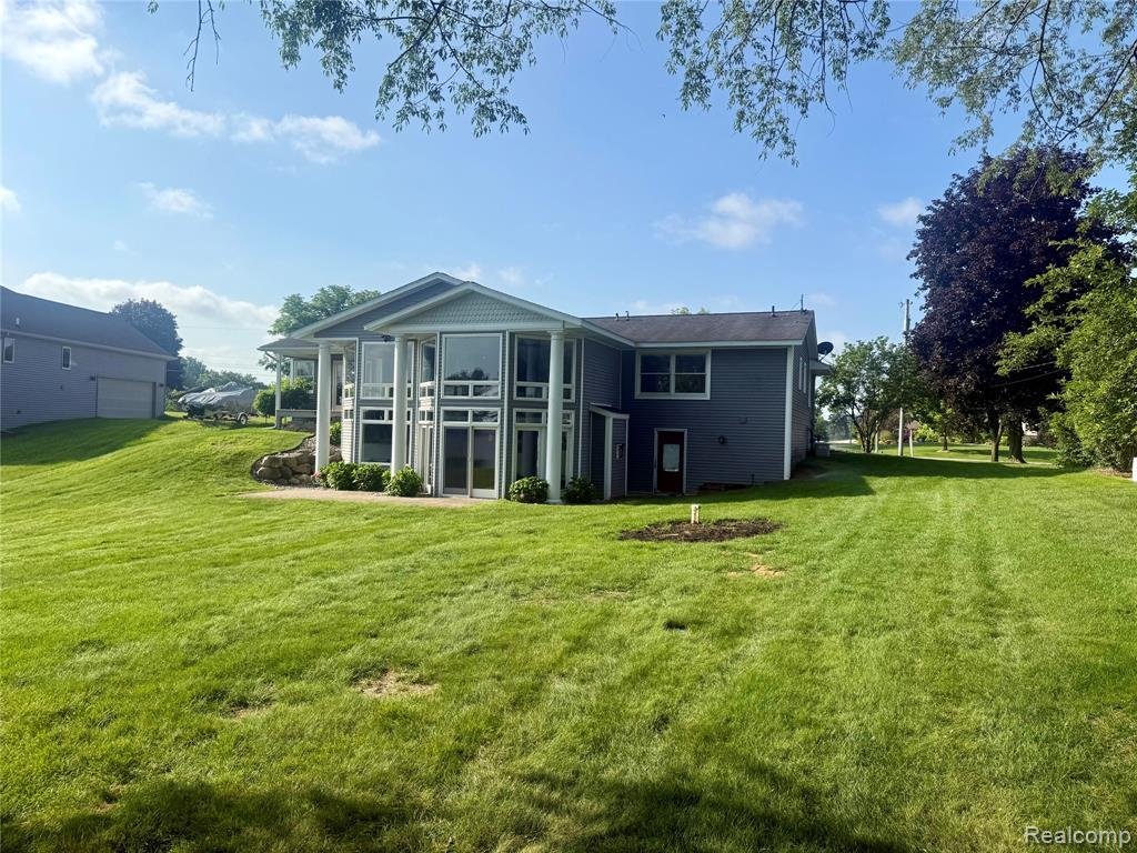 House in Lapeer, Michigan, United States 4 - 18316382