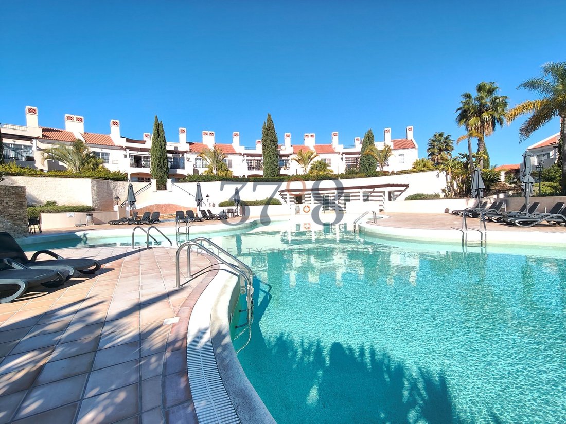 Townhouse in Vilamoura, Quarteira, Algarve 1 - 18463599