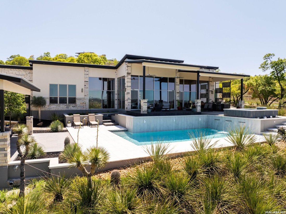 House in Boerne, Texas, United States 5 - 18466421