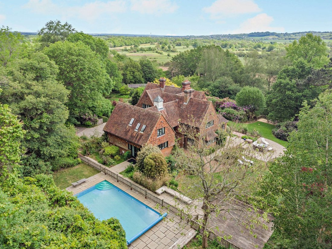 House in Leigh, England 2 - 18456026