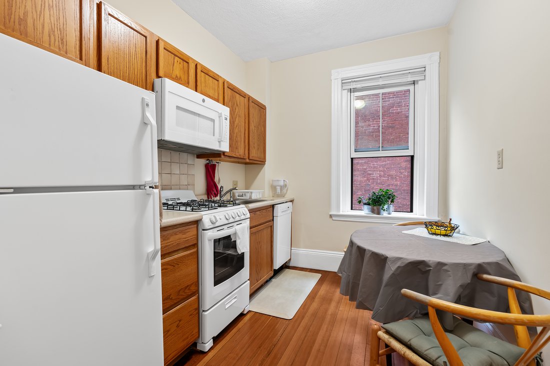 Condo in Brookline, Massachusetts, United States 5 - 18461845