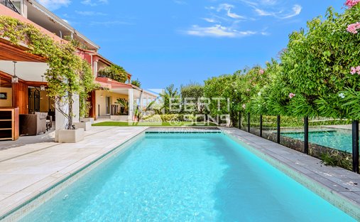 Apartment in Le Roc Fleuri-Capitou (Jeanne d'Arc), Mandelieu-la-Napoule, France 1