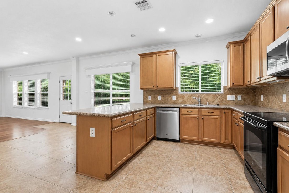House in The Woodlands, Texas, United States 5 - 18468266