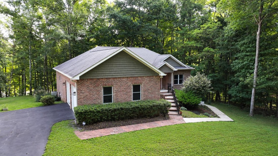 House in Cadiz, Kentucky, United States 2 - 18462527