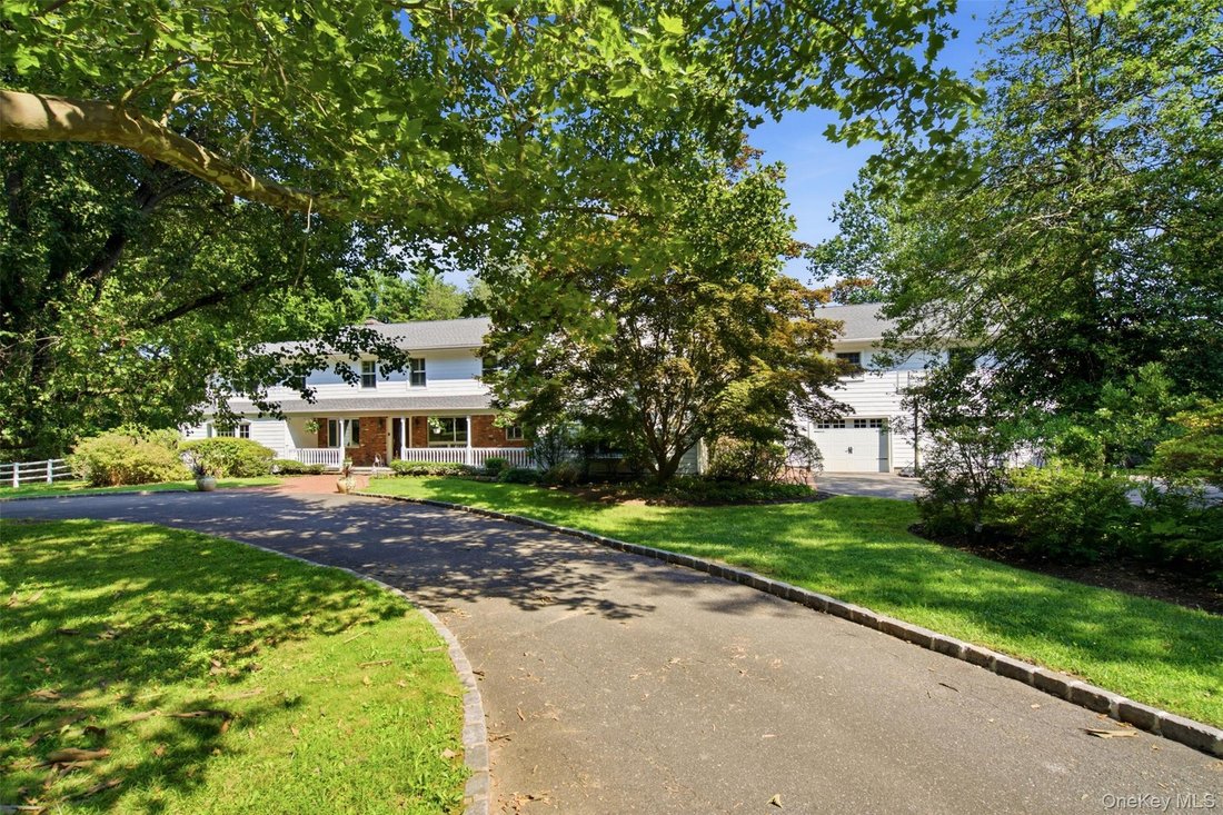 House in Halesite, New York, United States 3 - 18455531
