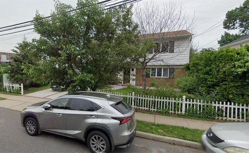 Haus in New Hyde Park, New York, Vereinigte Staaten 1