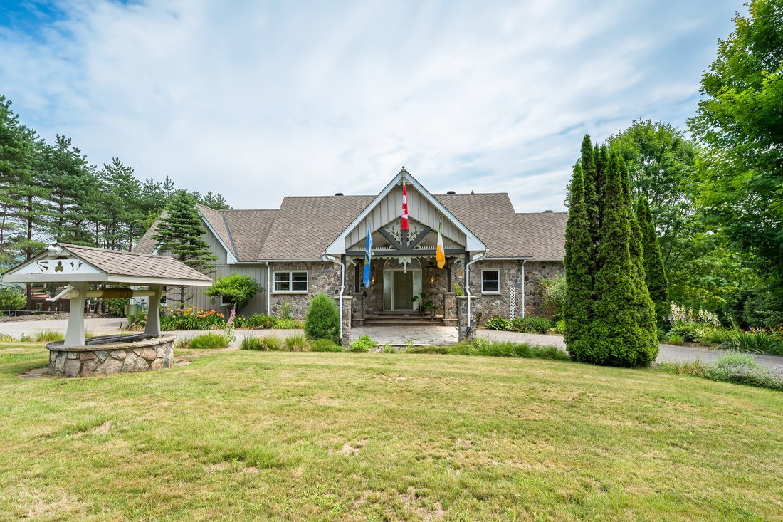 House in Athens, Ontario, Canada 3 - 18466628