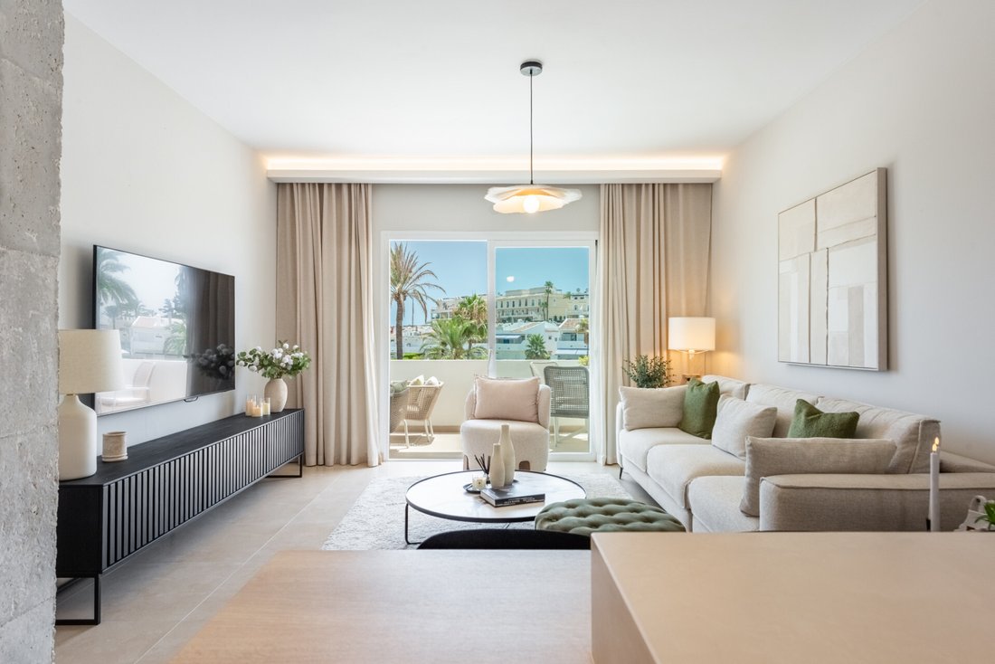Penthouse in Nueva Andalucia, Marbella, Spain 2 - 18426626