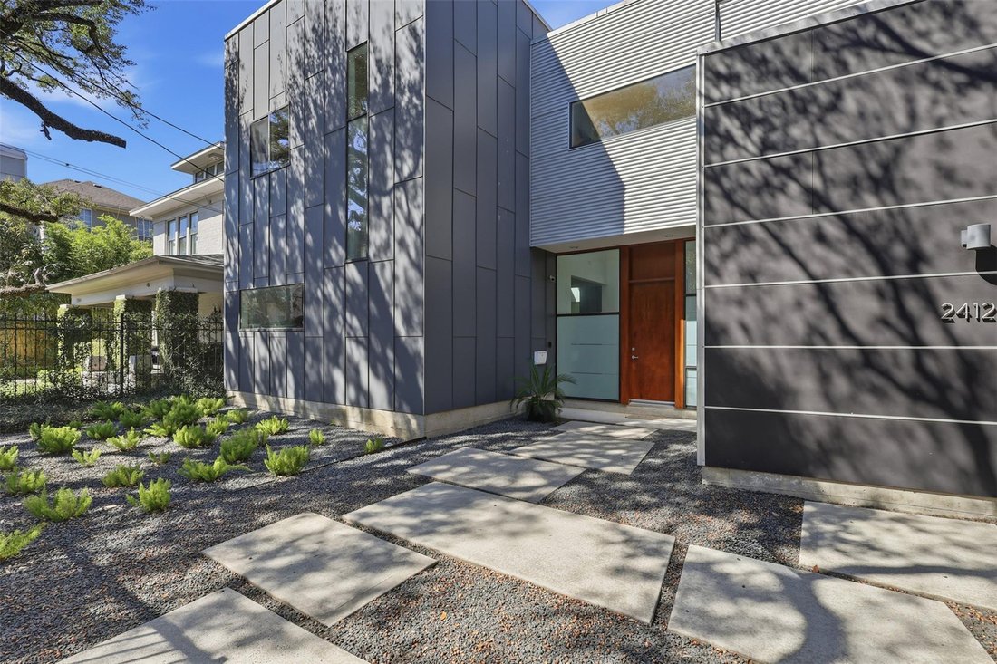 House in Houston, Texas, United States 3 - 18456068