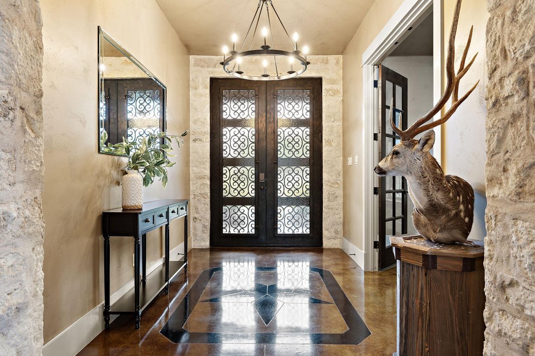House in Liberty Hill, Texas, United States 3 - 18459436