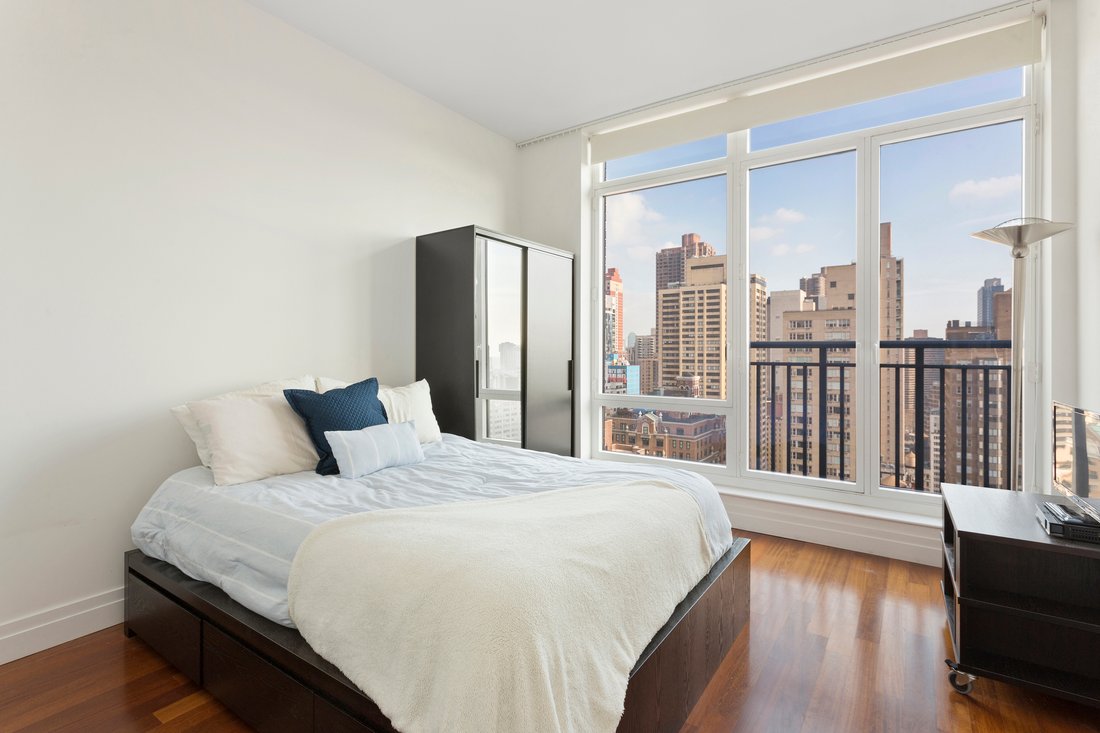 Condo in New York, New York, United States 5 - 18460281
