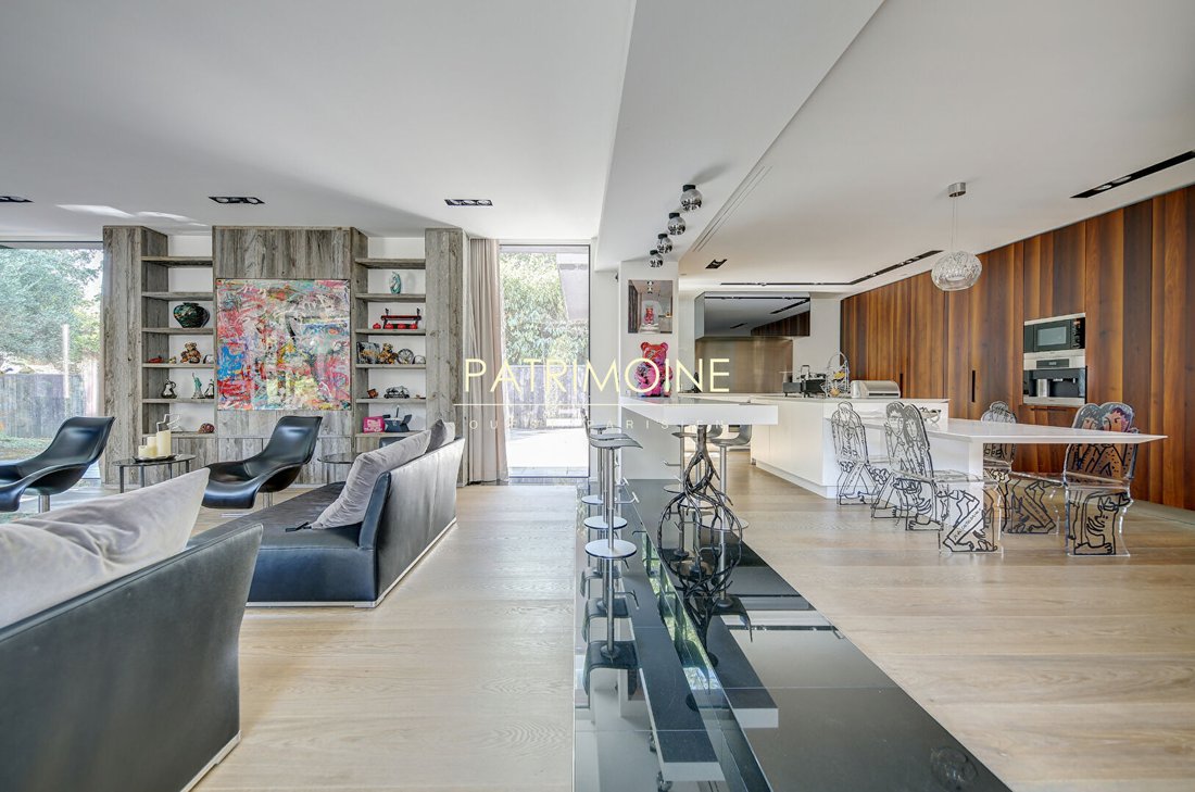 Villa in Les Bures, Garches, France 4 - 18469728