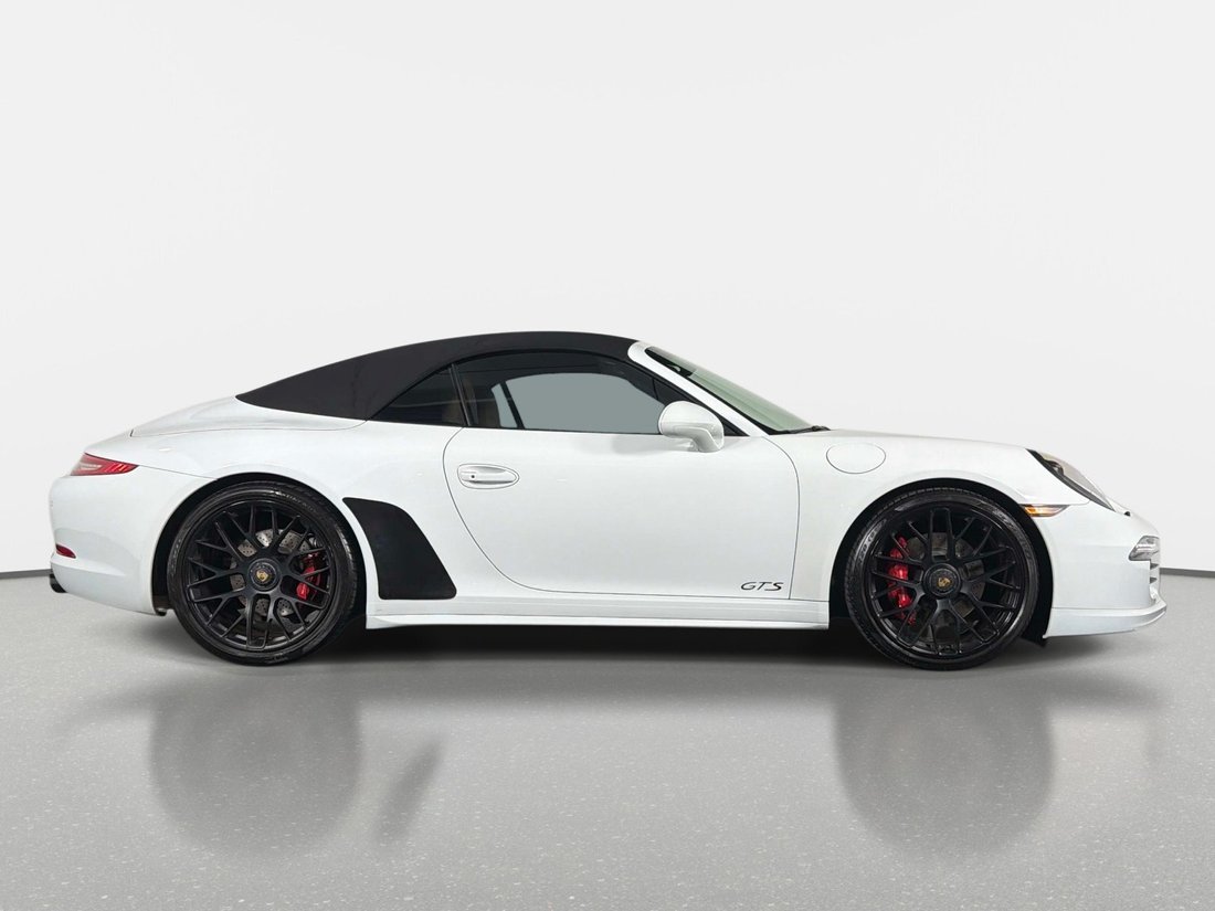 Cabriolet in Pompano Beach, FL, United States 2 - 18448290
