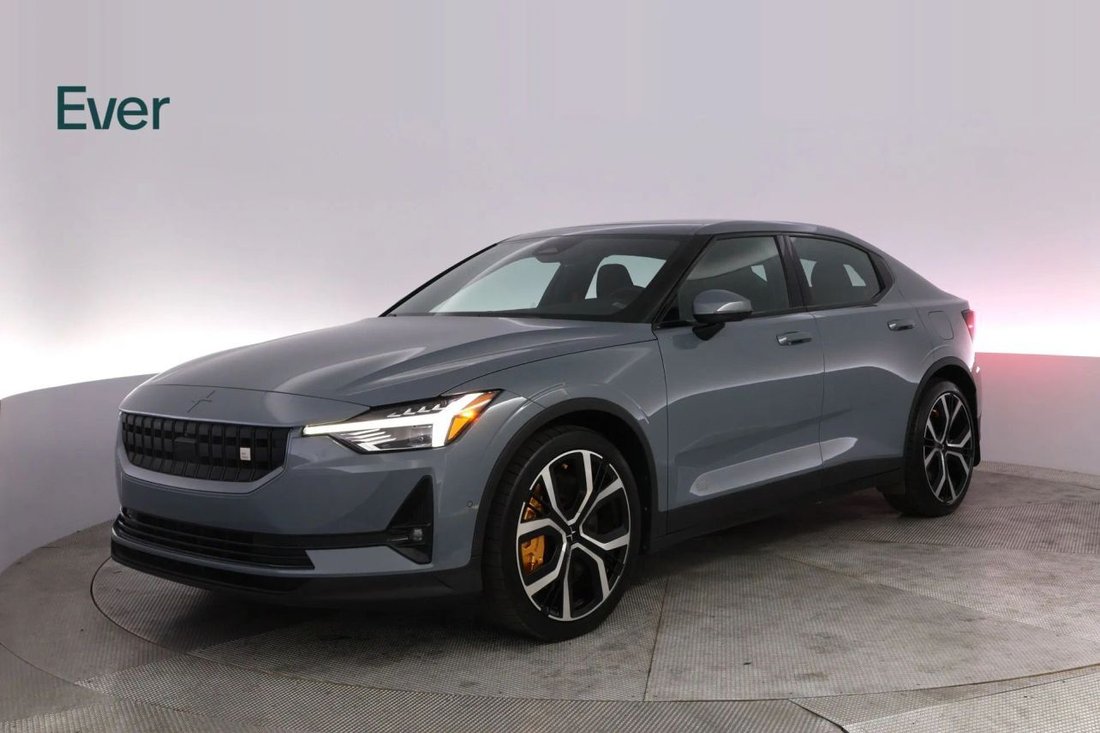 Coupe in San Francisco, CA, United States 2 - 17940080