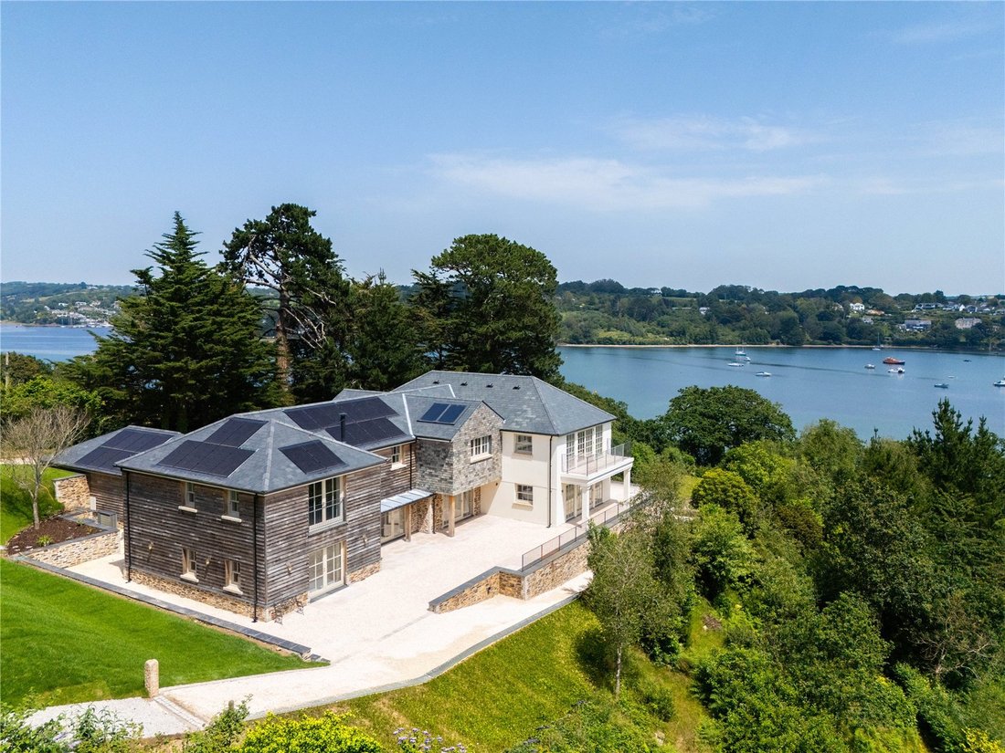 House in Cornwall, England 1 - 18457060