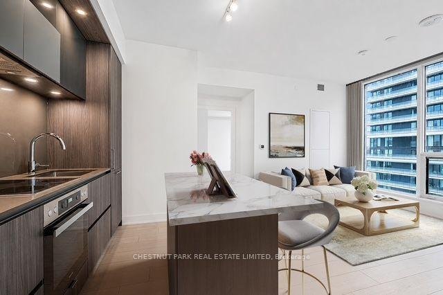 Apartment in Toronto, Ontario, Canada 4 - 18471238