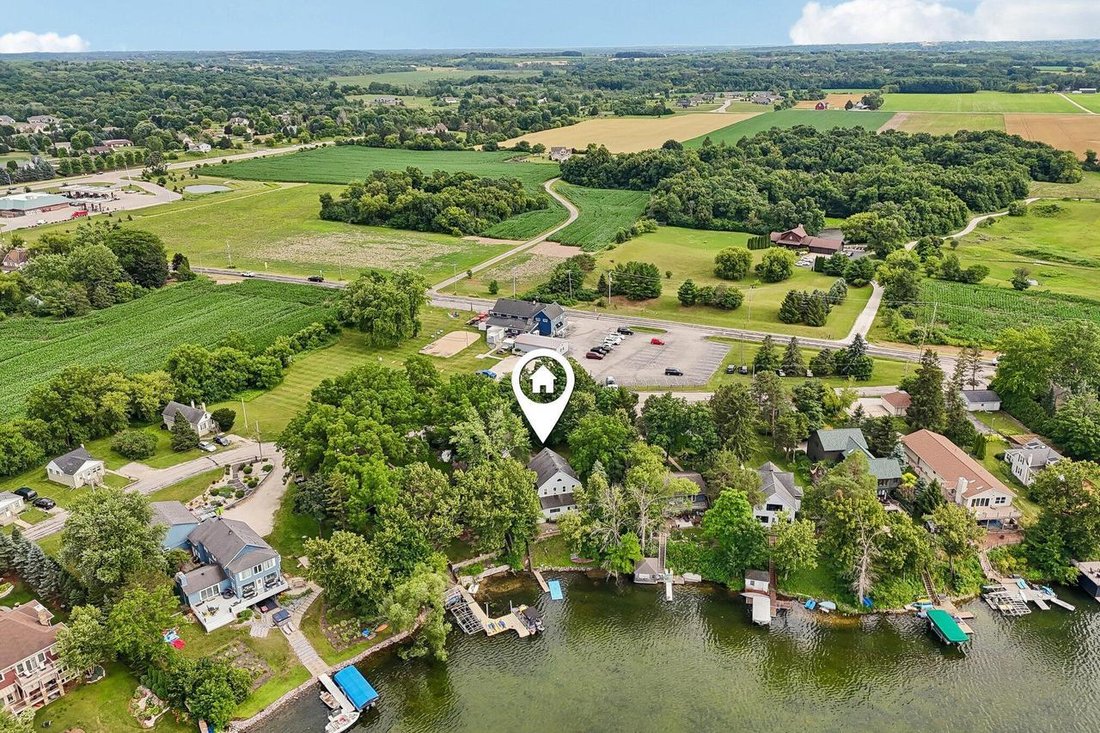 Colgate, Wisconsin, United States 2 - 18463803