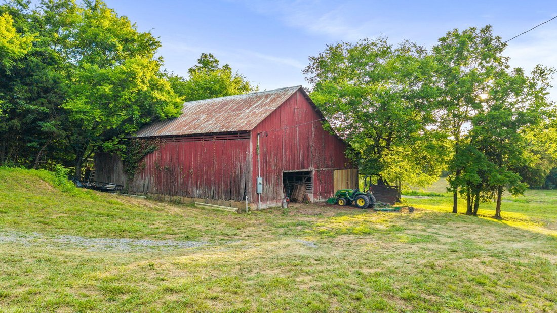 Farm Ranch in Athens, Tennessee, United States 1 - 18460117