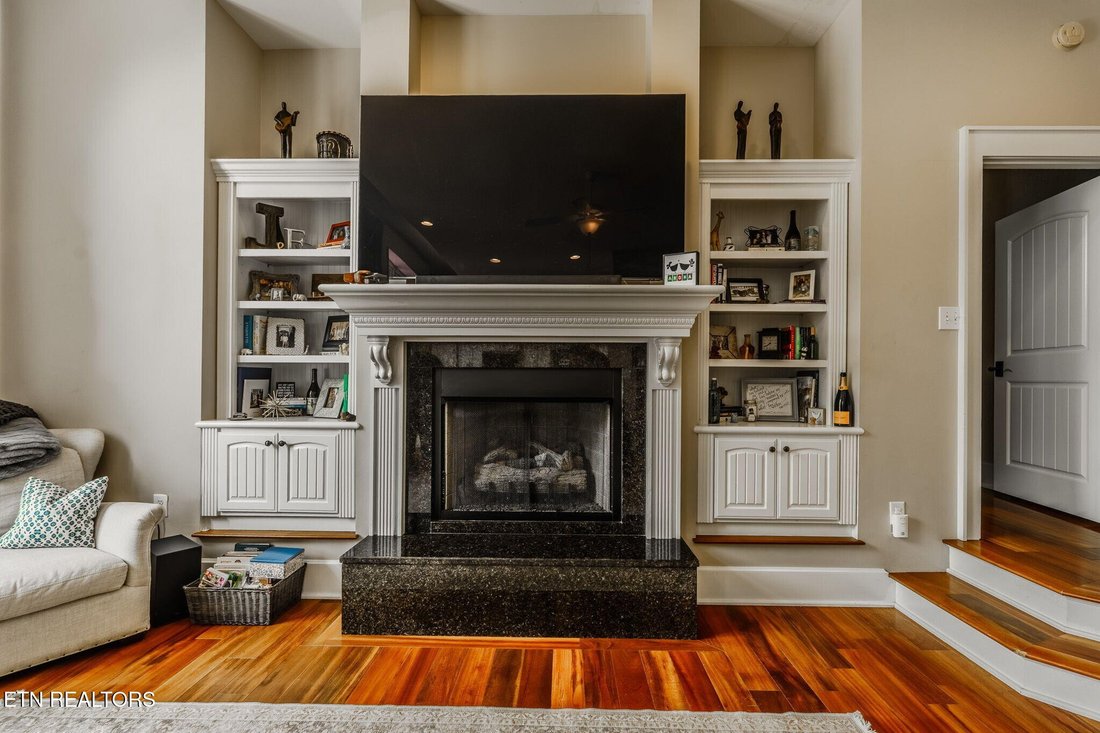 Condo in Knoxville, Tennessee, United States 3 - 18459732