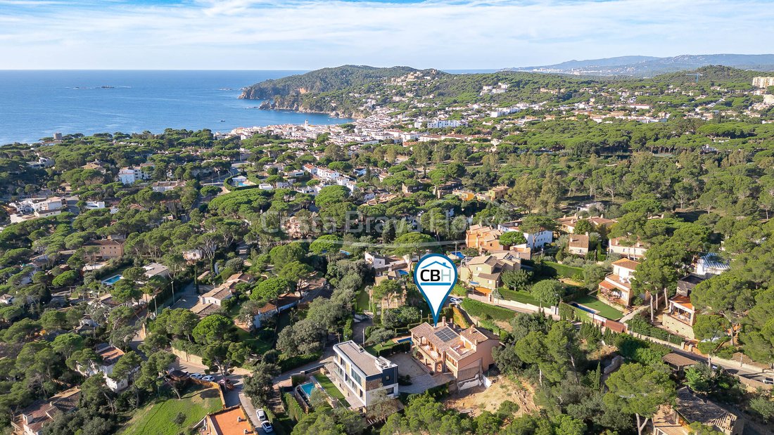 Villa in Llafranc, Palafrugell, Catalonia 1 - 18457114