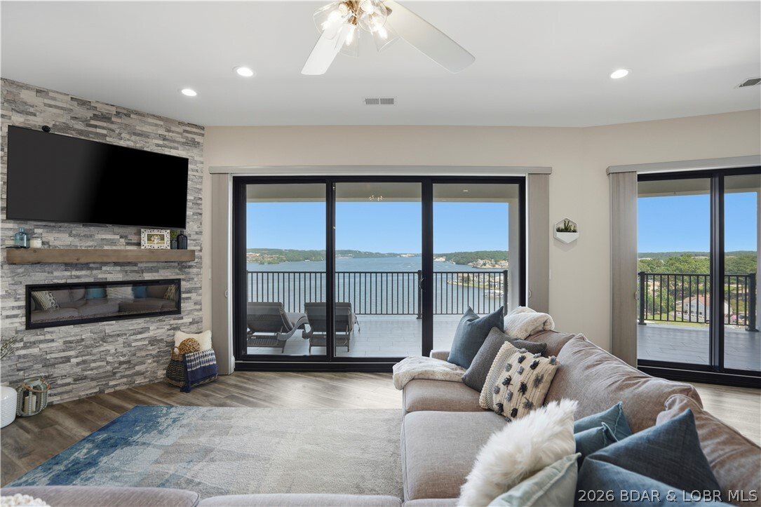Condo in Sunrise Beach, Missouri, United States 5 - 18466537