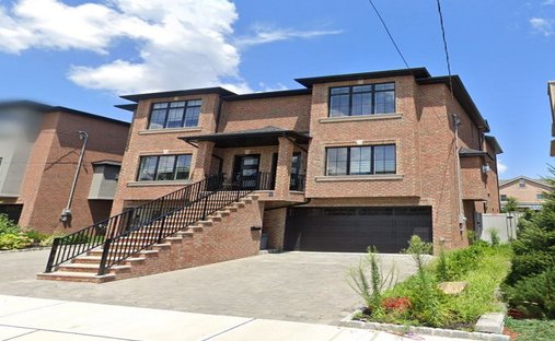 Condo in Cliffside Park, New Jersey, United States 1