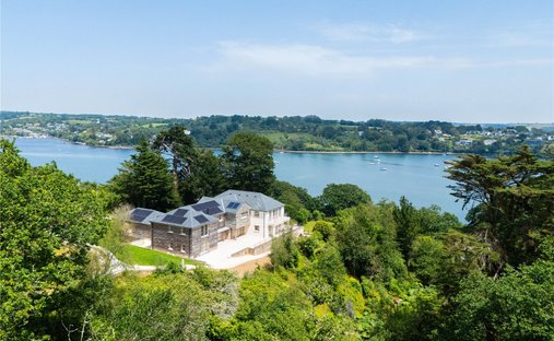 House in Cornwall, England 1