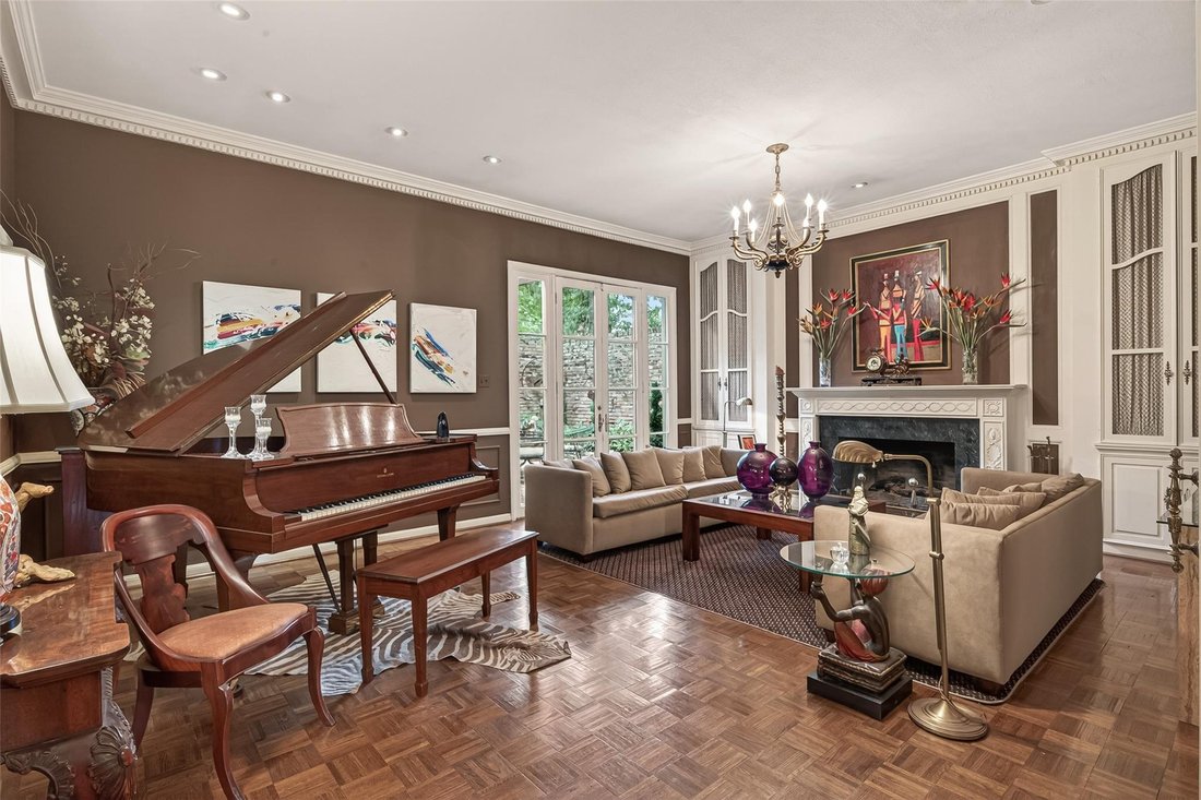 House in Houston, Texas, United States 2 - 18459936