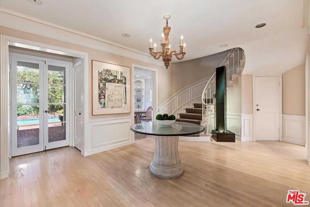 House in Beverly Hills, California, United States 4 - 18459075