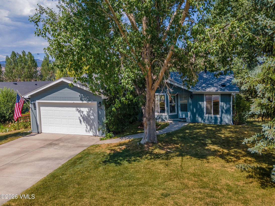 House in Gypsum, Colorado, United States 2 - 18455881