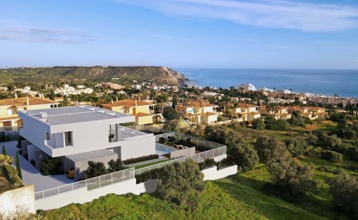 Villa in Praia da Luz, Algarve, Portugal 1