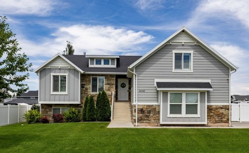 House in Syracuse, Utah, United States 1