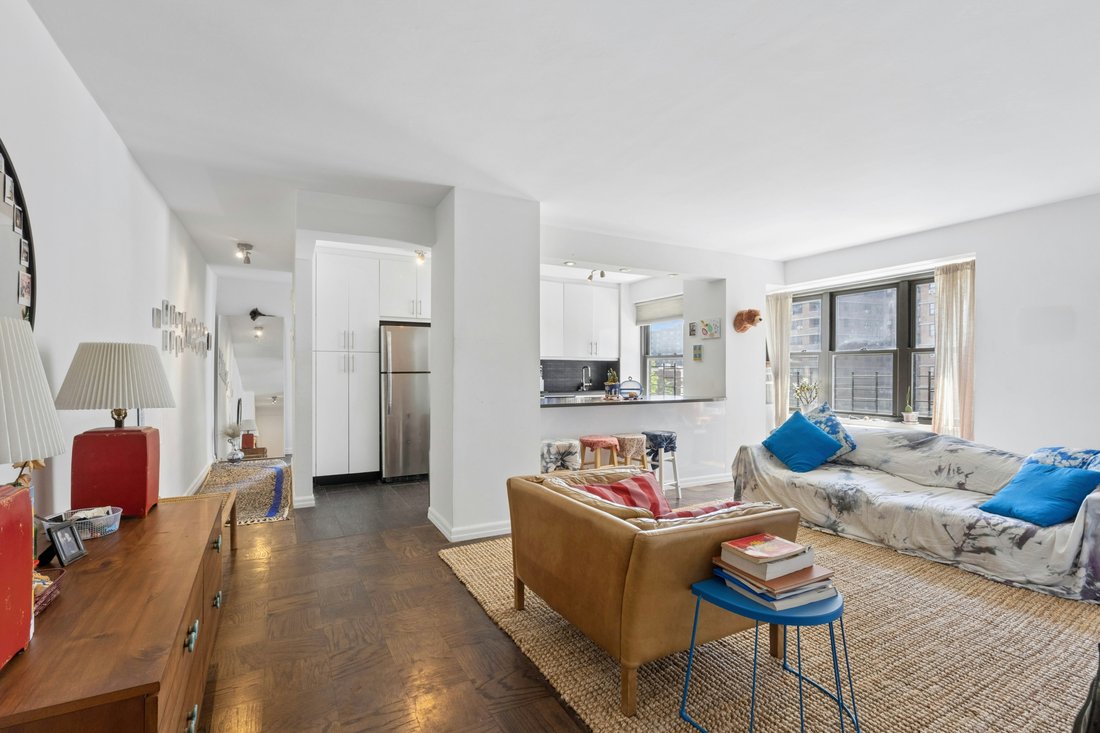 Co Op in New York, New York, United States 1 - 18450592